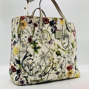 Gucci Floral Canvas Tote - Cream and Multicolor